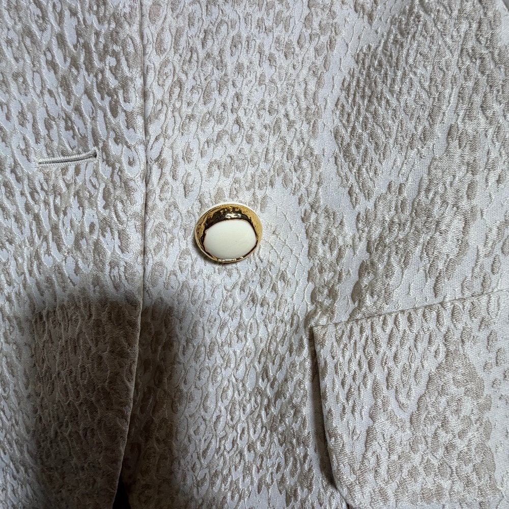 Nwot Escada Blazer Cream Python Original Price $1… - image 6